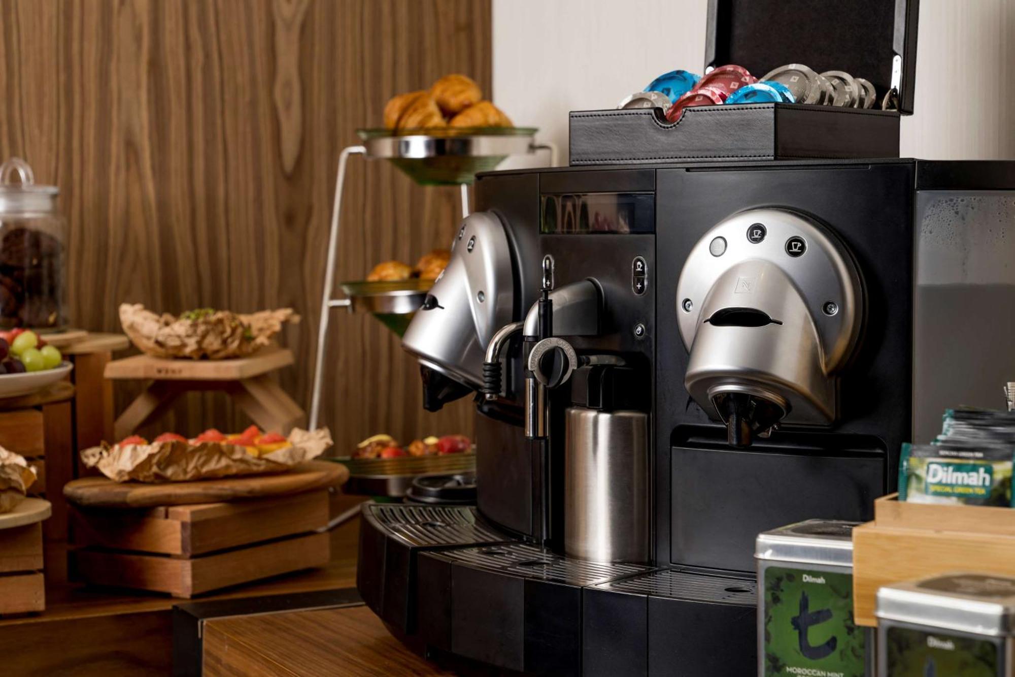 Radisson Blu Qurtuba 5*